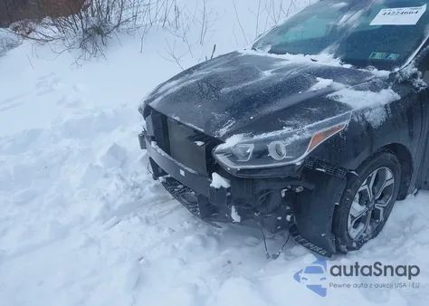 2021 Kia Forte Lxs z USA, uszkodzony, nr VIN 3KPF24AD9ME357431